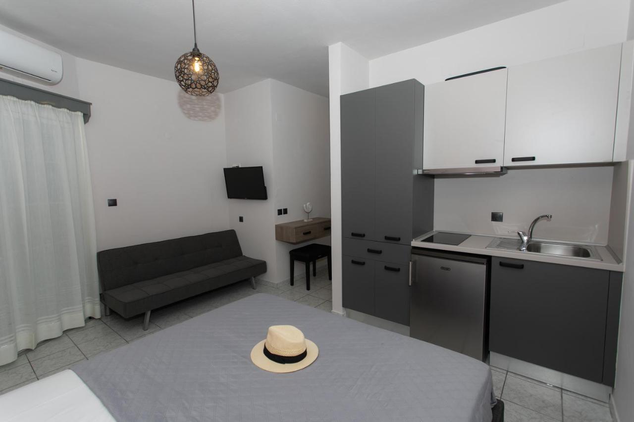 Corali Studios Ammoudia Bagian luar foto